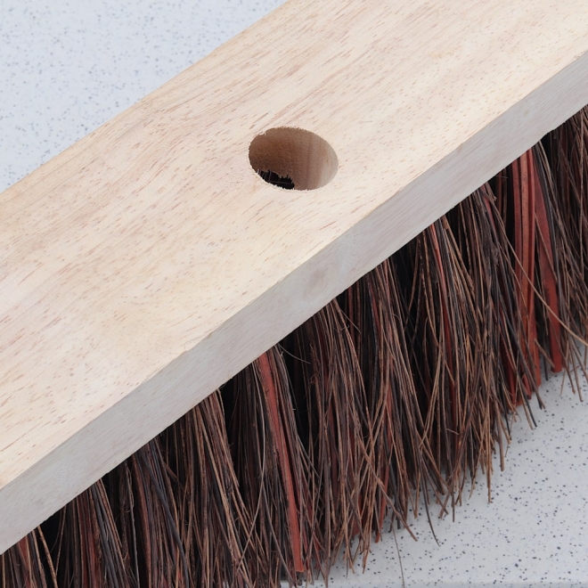 Straßenbesen Piassava 50cm - Gartenbesen - Piassavabesen mit kräftigen Borsten