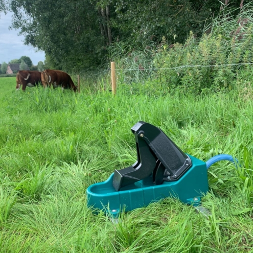 Suevia Membran-Weidepumpe Mod. 548 Junior für Mutterkuh und Kalb - 100.0548