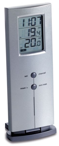 TFA Funk-Thermometer LOGO, mit digitaler Innen-und Außentemperaturanzeige, 30.3009.54.IT